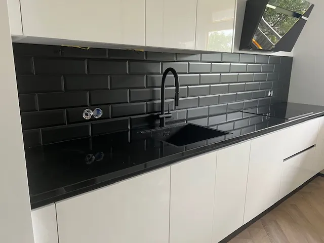 Tegelwerk hoekdetail